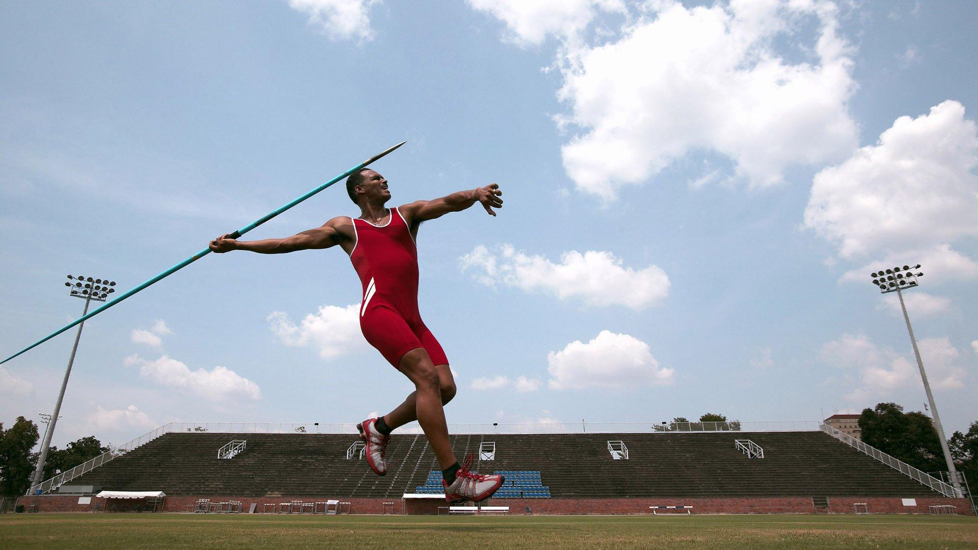 短跑新星闪耀全国田径锦标赛 破纪录夺冠引热议