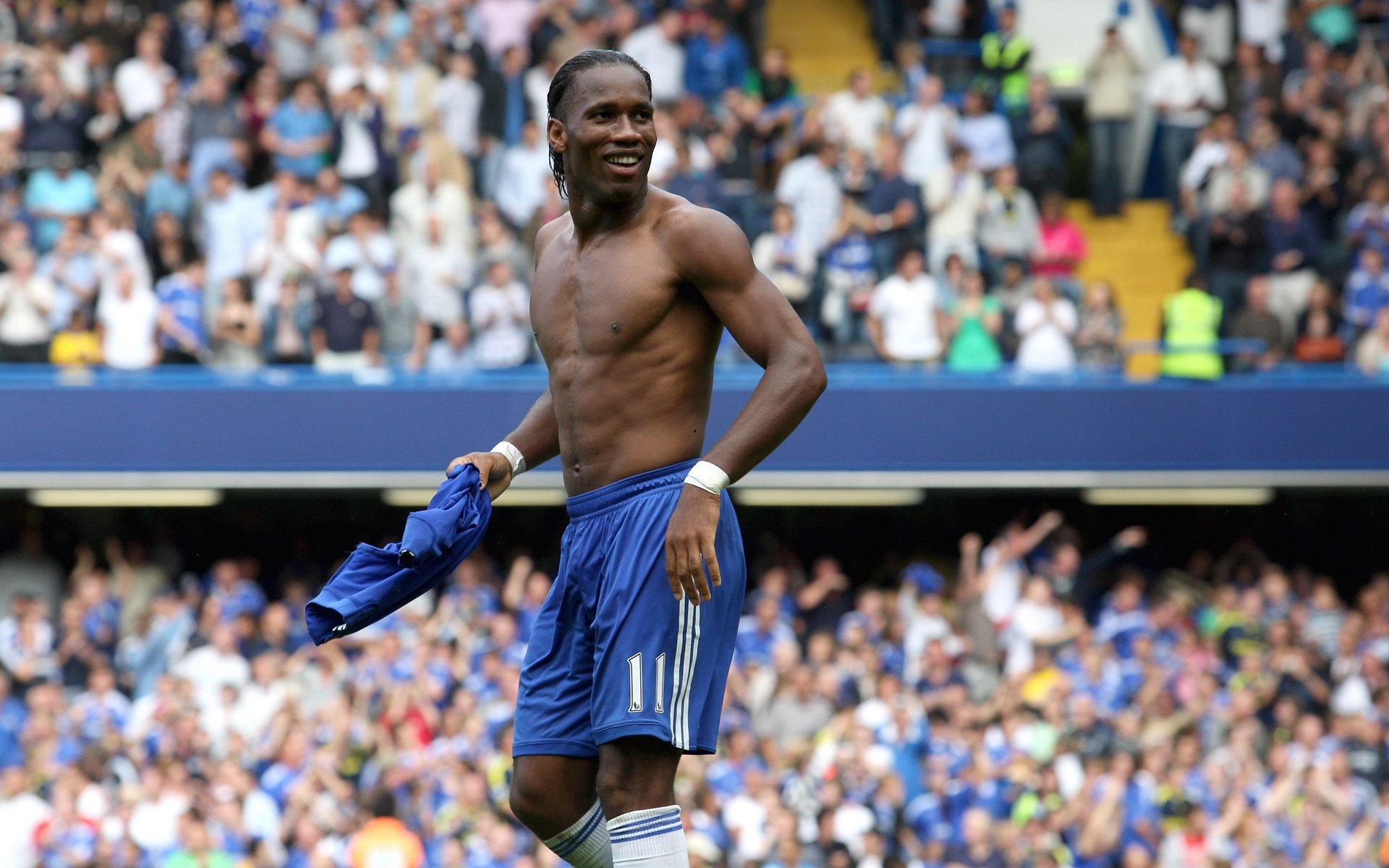 国际帆船赛巅峰对决，狂风巨浪中勇者加冕